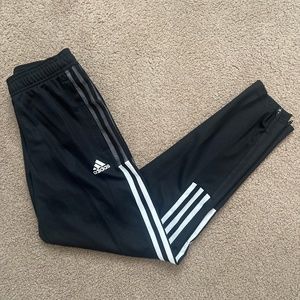 NWOT Adidas joggers